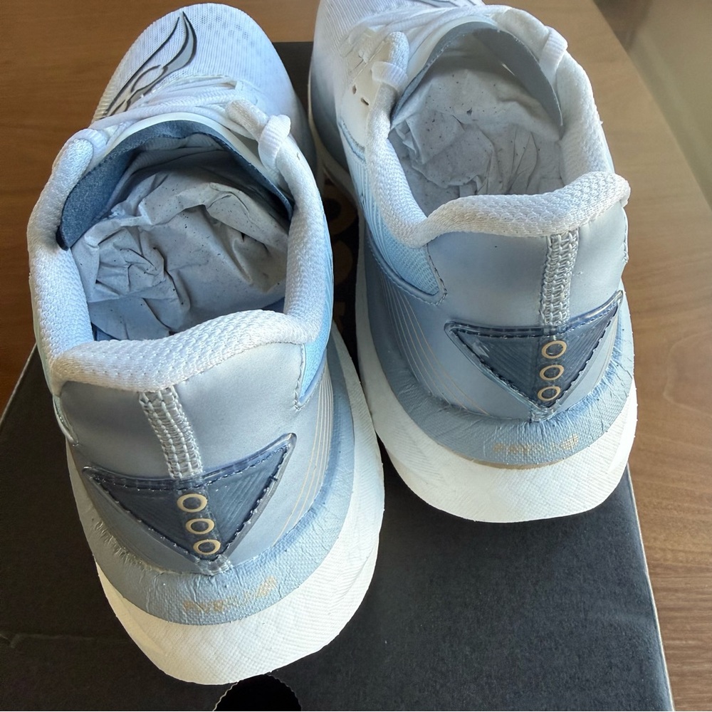 Saucony Endorphin Azura Running Shoes — NEW W’s 7.5 - Picture 5 of 6